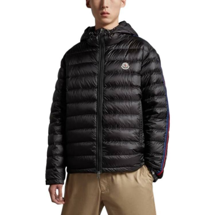 【代購】Moncler Agout Short Down Jacket