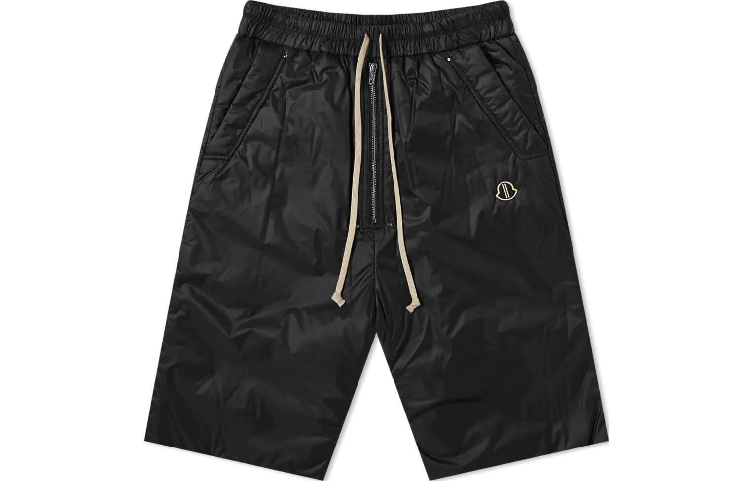 【代購】Moncler Casual Shorts Men Black
