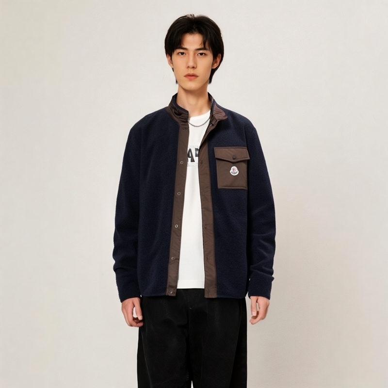 【代購】Moncler Aperta Logo Patch Jacket