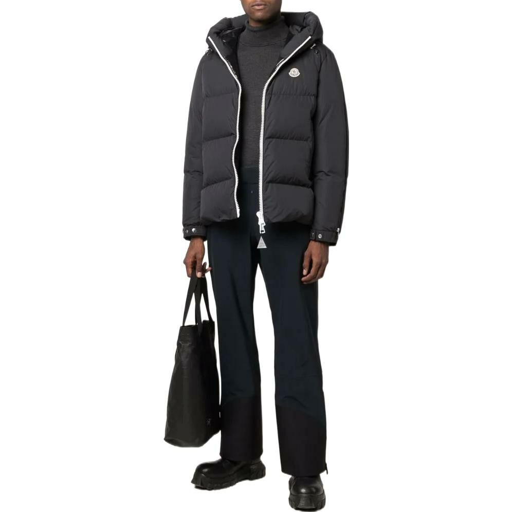 【代購】Moncler Down Jacket Men's Black