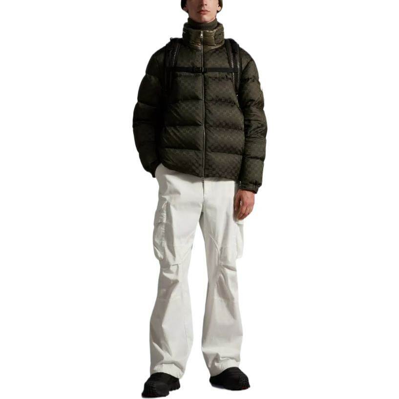 【代購】Moncler Down Jackets Men Green