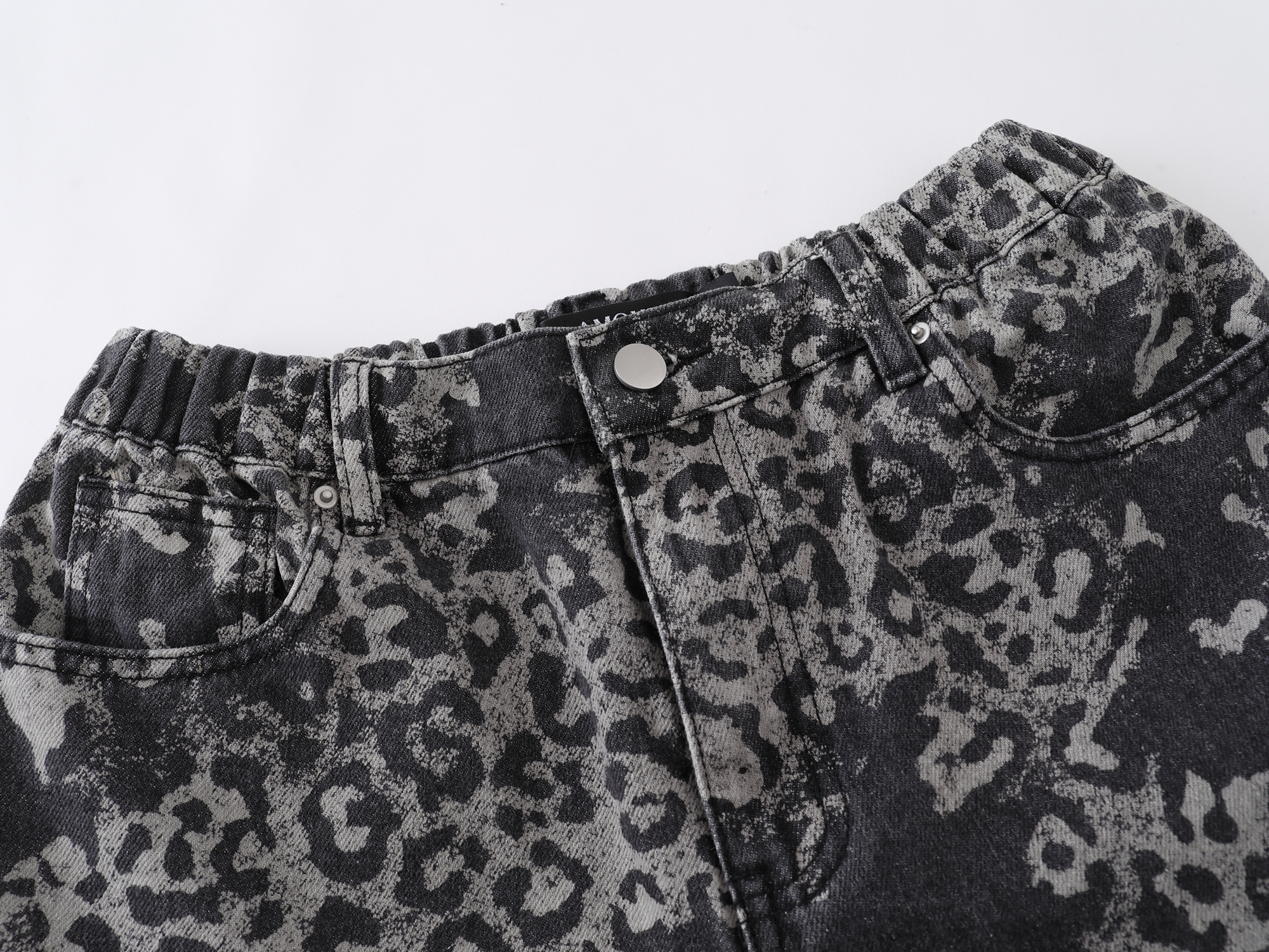 《S.V》不收邊斑駁豹紋牛仔褲