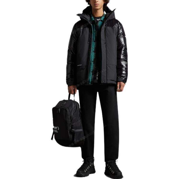 【代購】Moncler Down Jackets Men Black