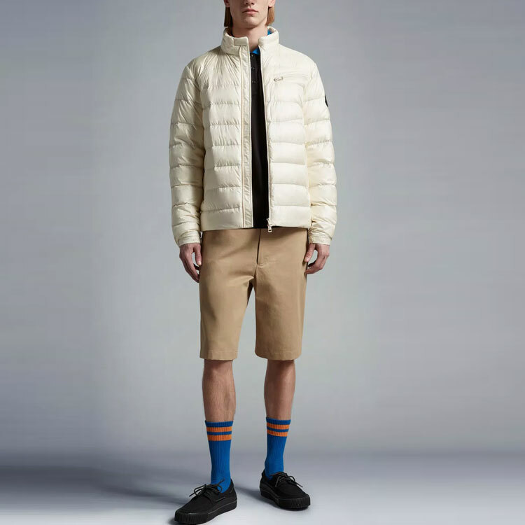 【代購】Moncler Down Jacket Men's Ivory