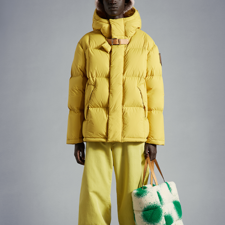 【代購】Moncler SS22 Down Jacket Winter Unisex Yellow
