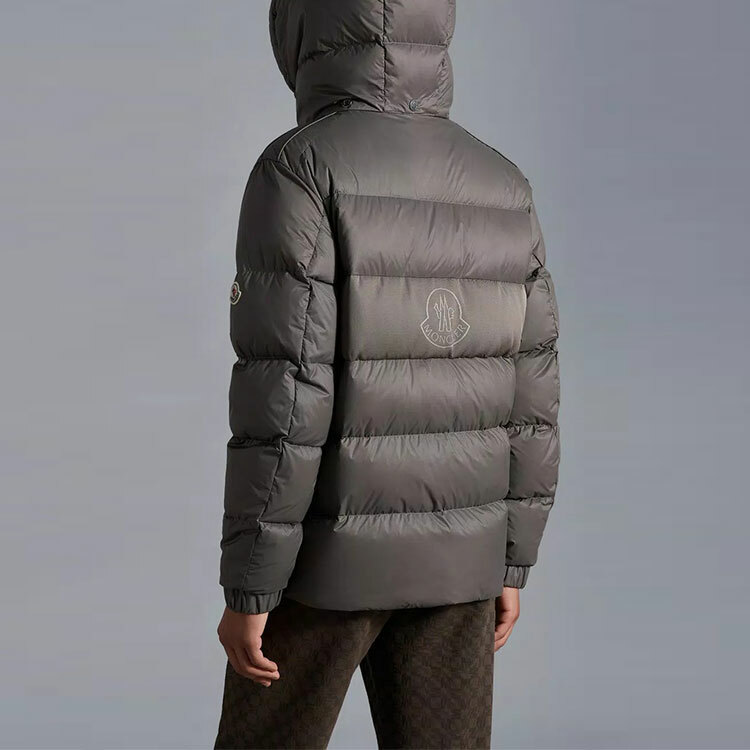 【代購】Moncler Down Jackets Men Black