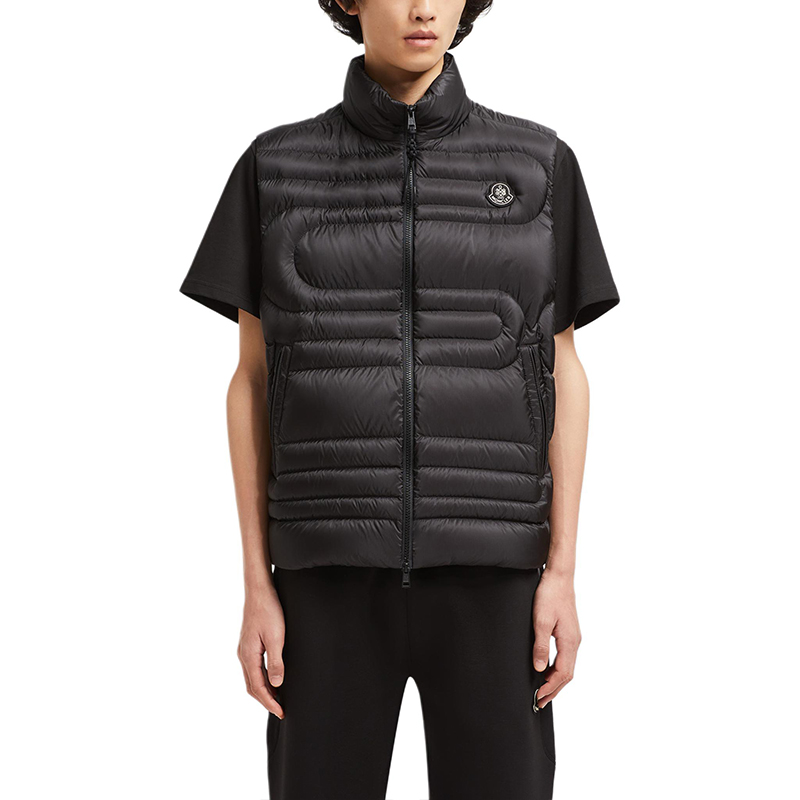 【代購】Moncler Emeishan Zip Up Padded Vest