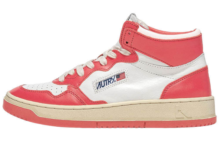 【代購】AUTRY Stylish Skateboarding Shoes Women's Pink