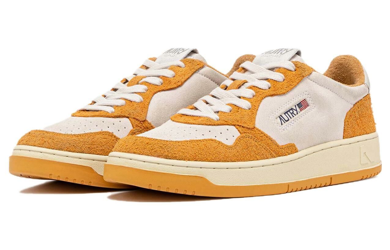 【代購】AUTRY Medalist Low Sneakers 'White Orange Hair Effect Suede'