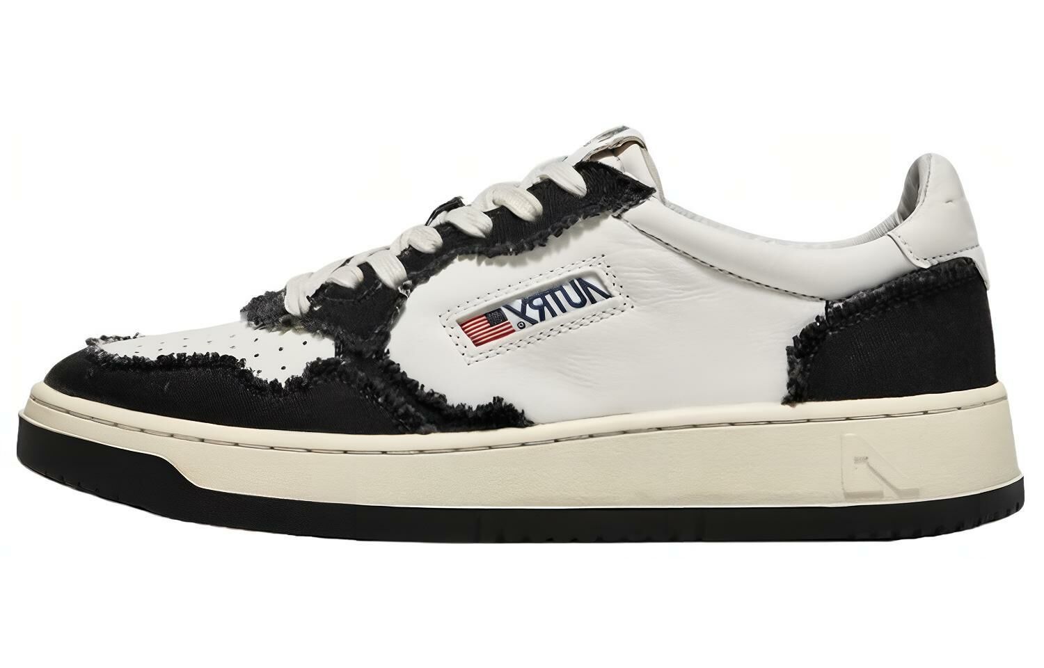 【代購】AUTRY Medalist Canvas Panelled 'White Black' Women's