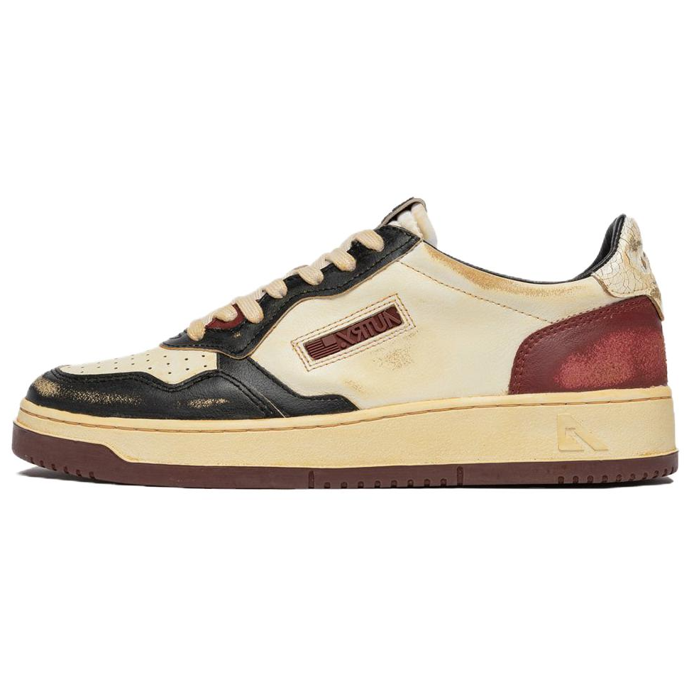 【代購】AUTRY Super Vintage Abrasion Resistant Low Top Skateboard Shoes Women's Black White Red