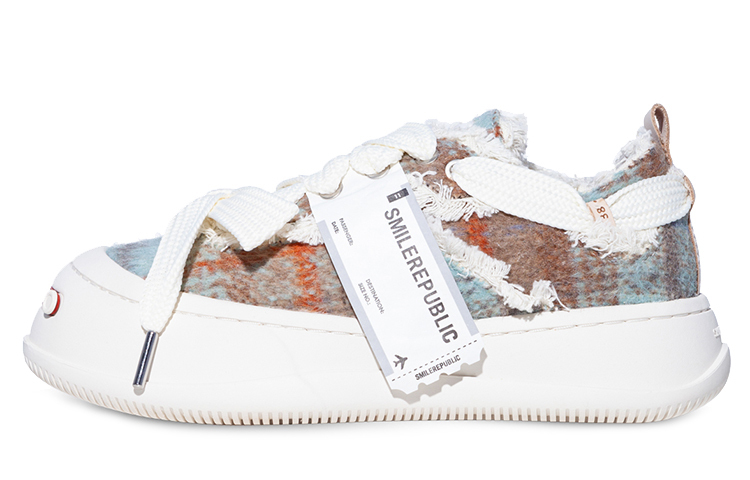 【代購】SMILEREPUBLIC Low-Top Canvas Shoes Women's White