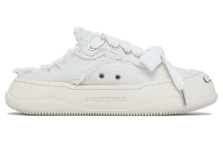 【代購】SMILEREPUBLIC Anti-Slip And Wear-Resistant Lightweight Height Increasing Low-Top Canvas Shoes Unisex White