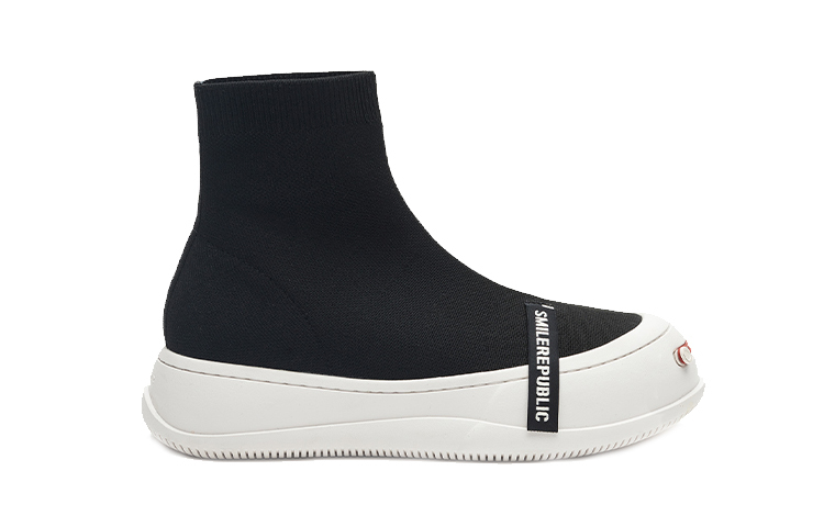 【代購】SMILEREPUBLIC Anti-Slip Wear-Resistant High-Top Casual Shoes Unisex Black