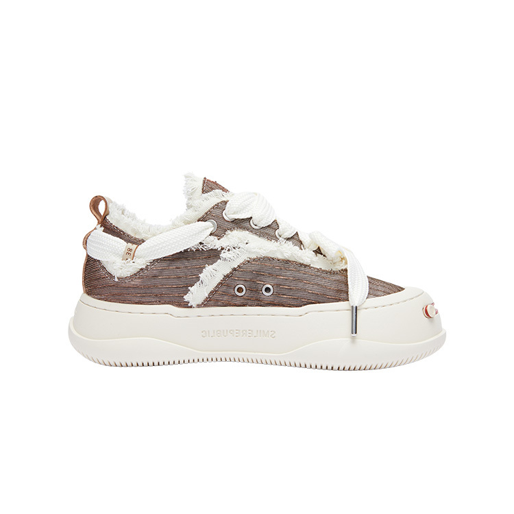 【代購】SMILEREPUBLIC Anti-Slip Wear-Resistant Breathable Height Increasing Low-Top Canvas Shoes Unisex Coffee