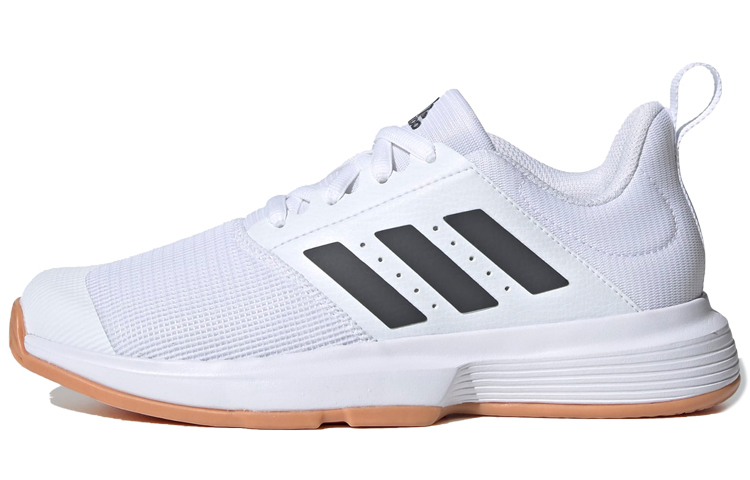 【代購】Adidas Essence Indoor Low Tops Badminton Shoe Unisex White