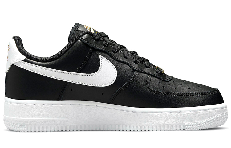 【代購】Nike Air Force 1 Low 07 Essential Black White Women's