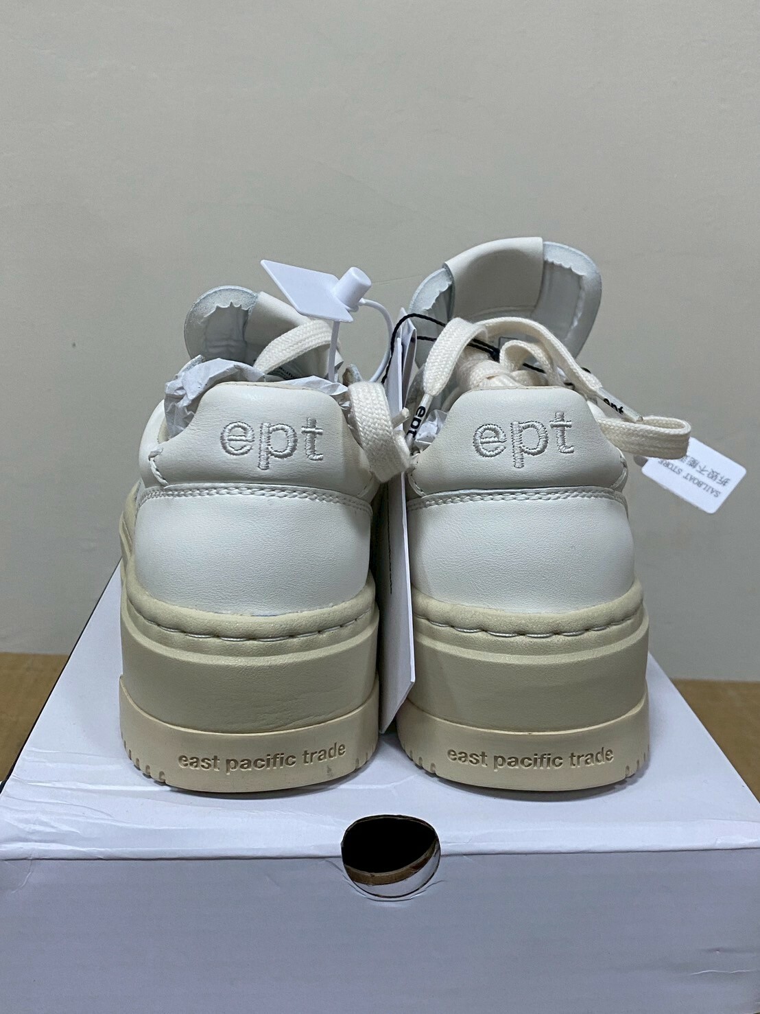 #瑕疵現貨 EPT SANTOS HIGH 復古奶油鞋  奶白色 22.5