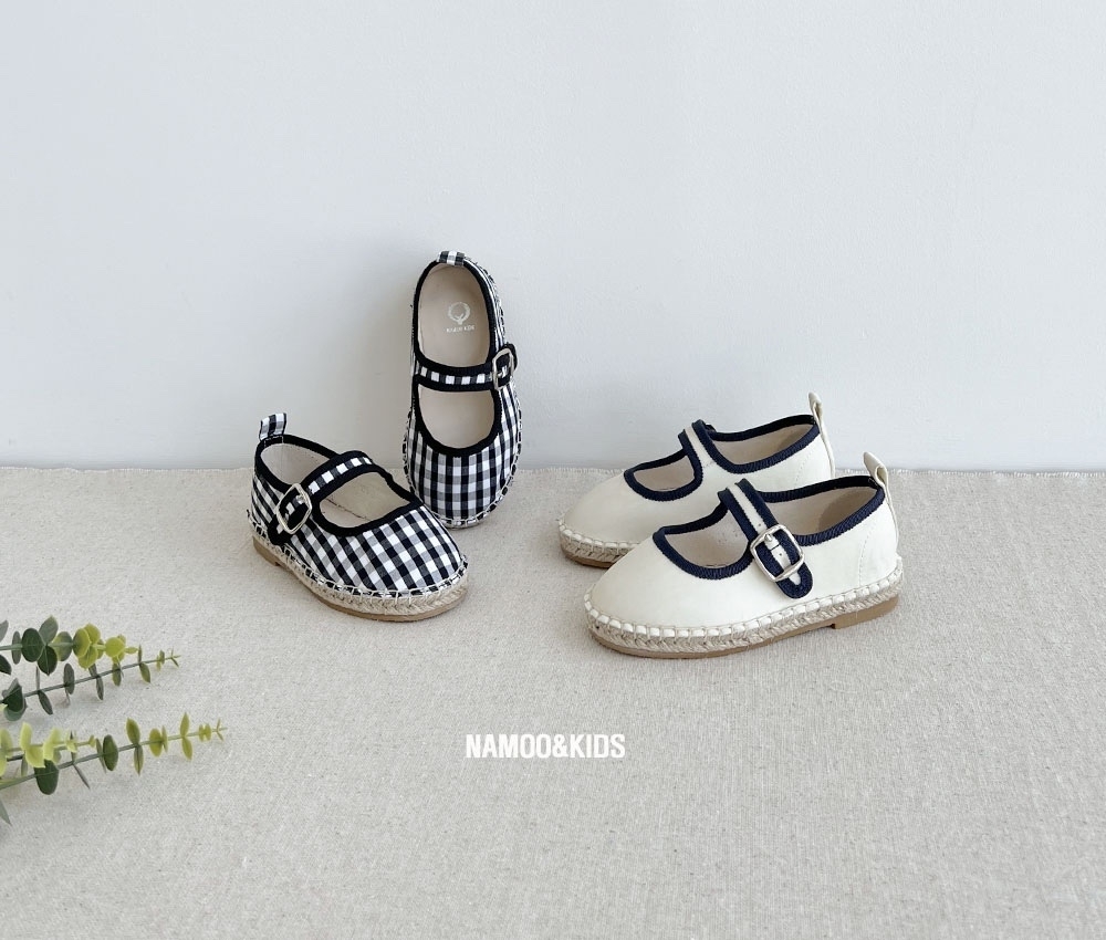 Namoo OREO 娃娃鞋 / 2色