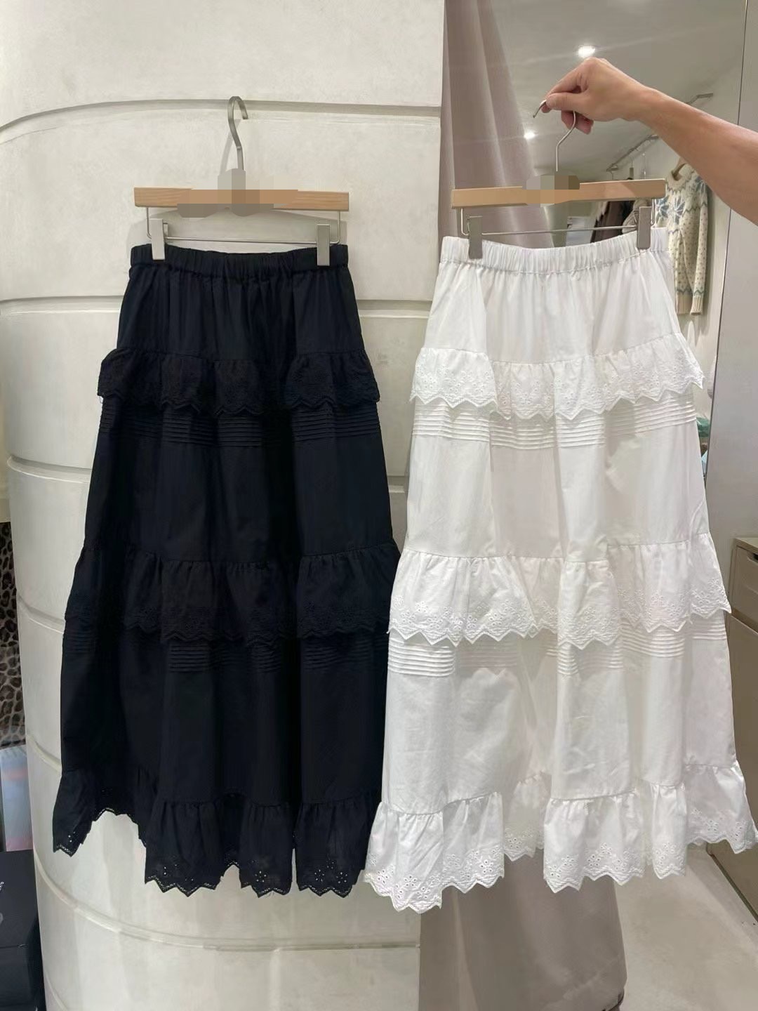 綁繩蕾絲三圈長裙