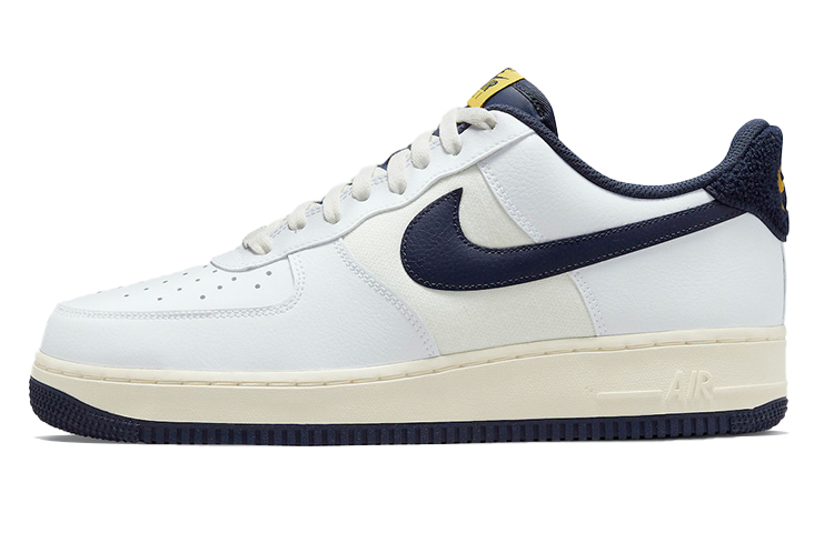【代購】Nike Air Force 1 Low '07 LV8 Michigan Varsity Jacket 2021