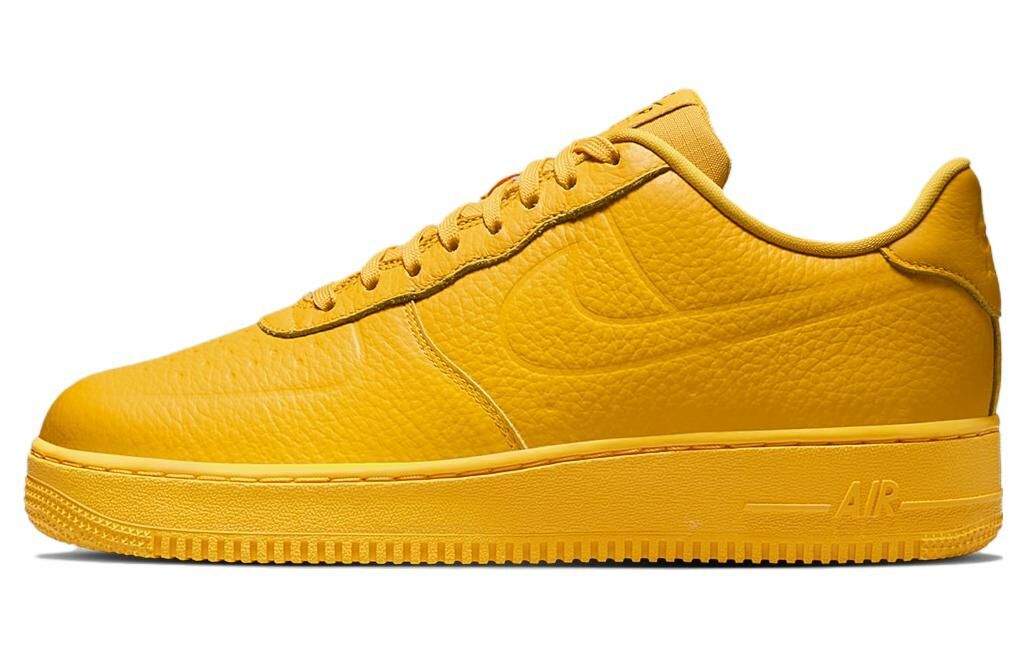 【代購】Nike Air Force 1 '07 Pro-Tech University Gold