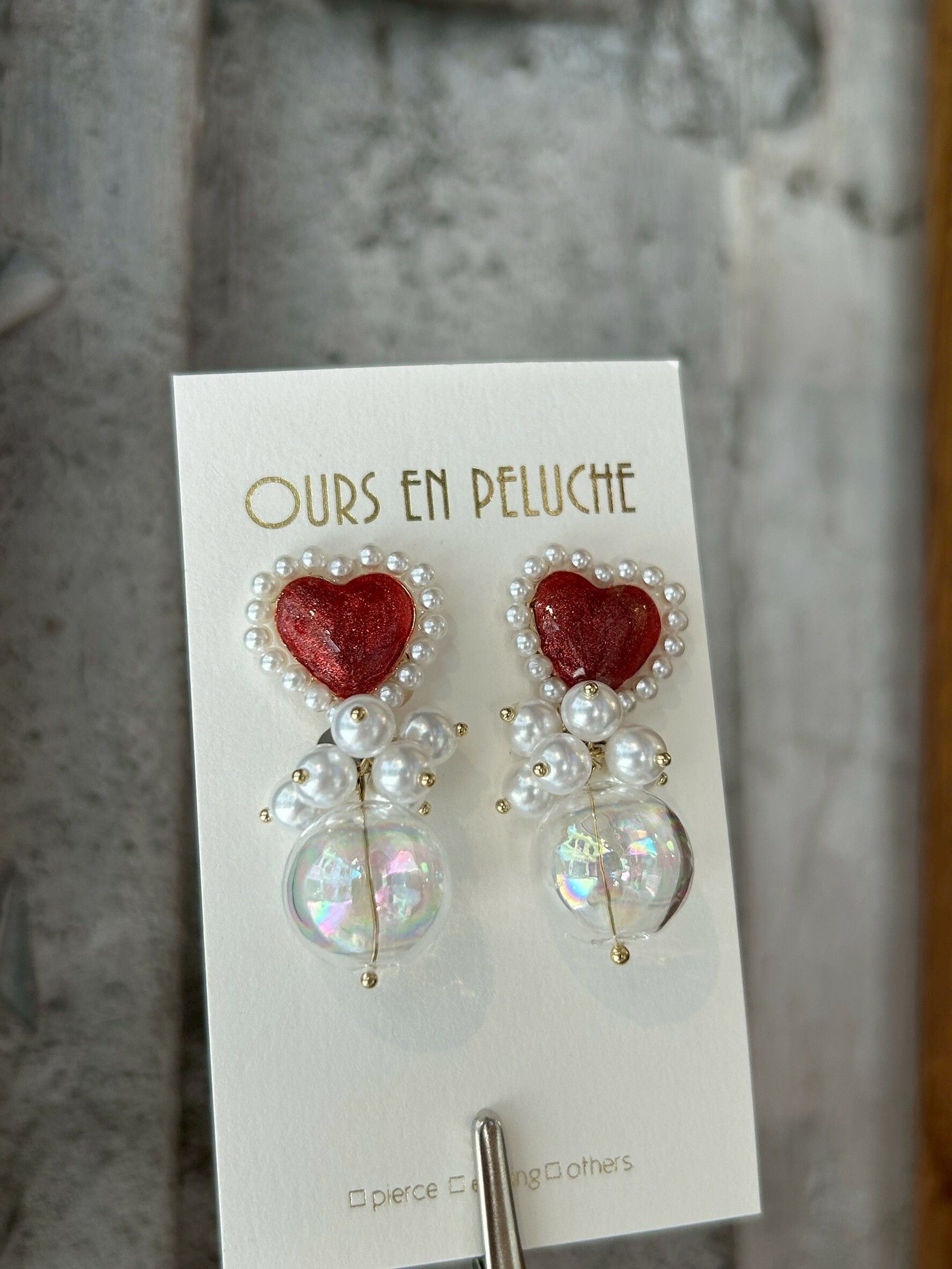 [OURS EN PELUCHE] 泡泡珍珠愛心耳環 | 紅色 | 耳夾 | NO.70