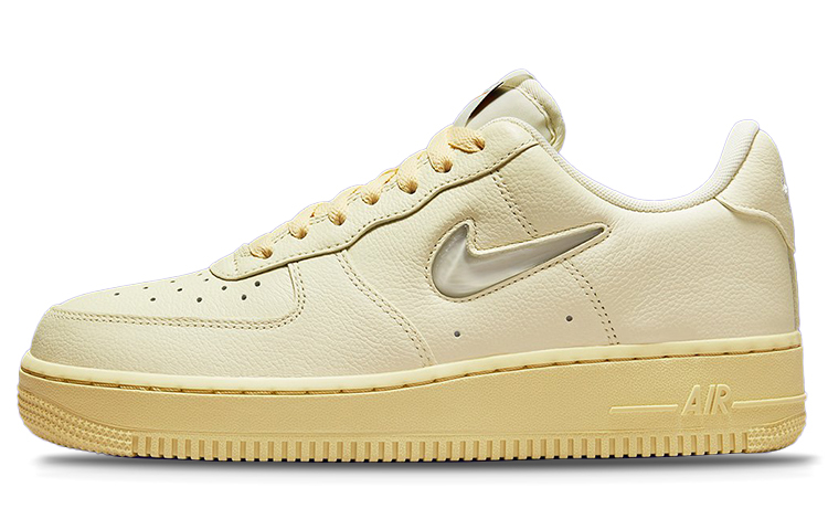【代購】Nike Air Force 1 Low '07 Lx Coconut Milk Lemon Wash Women's