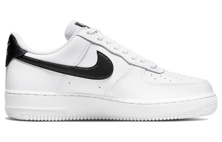 【代購】Nike Air Force 1 Low White Black 2022 Women's