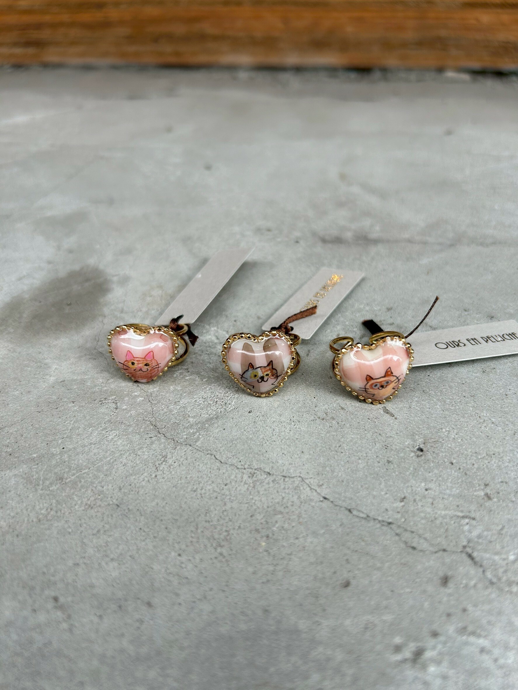 [OURS EN PELUCHE] 愛心貓咪戒指 | NO.75