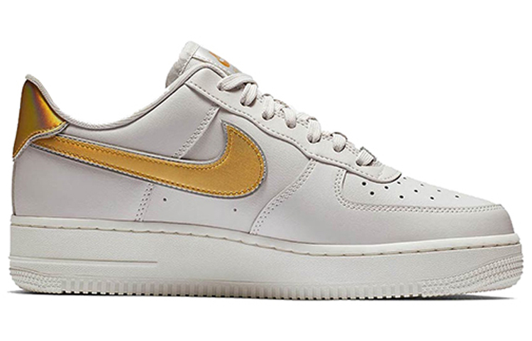 【代購】Nike Air Force 1 Low Metallic Platinum Metallic Gold Women's