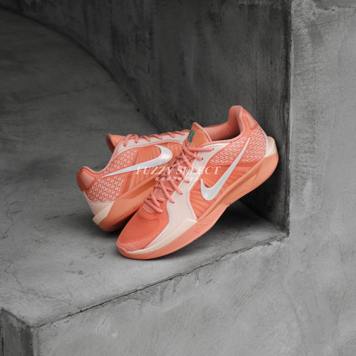 【逢甲 FUZZY】W Nike Sabrina 2 橘白 FZ1517-801