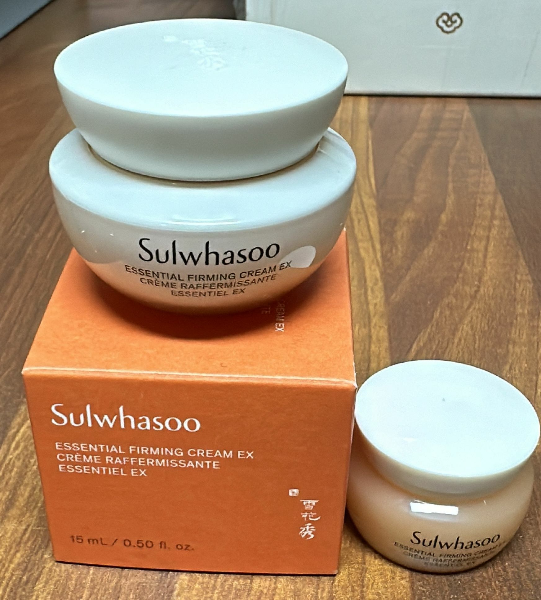 KE104    雪花秀彈力面霜