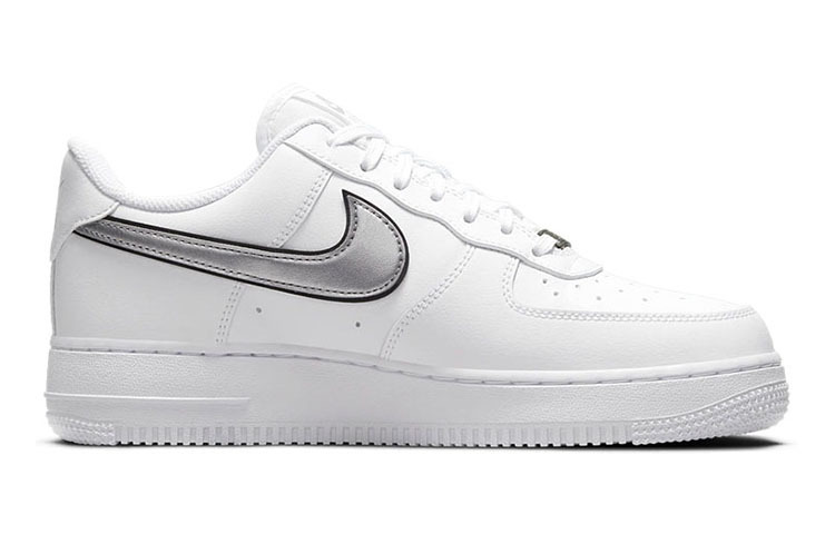 【代購】Nike Air Force 1 Low '07 Essential White Metallic Silver Black Women's
