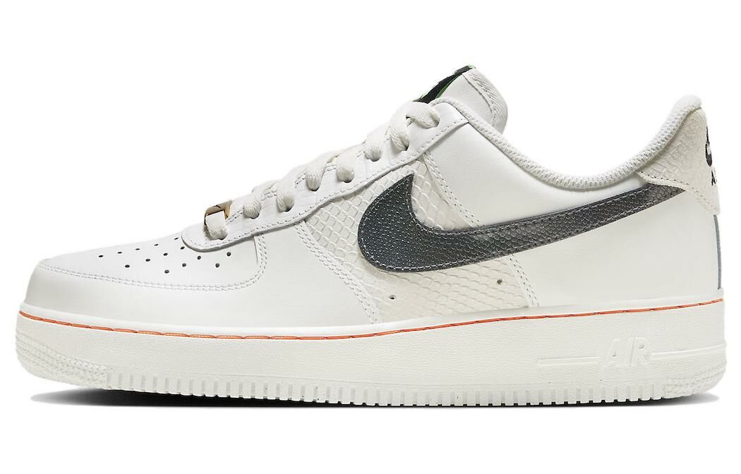 【代購】Nike Air Force 1 Low '07 LV8 X's And O's Summit White