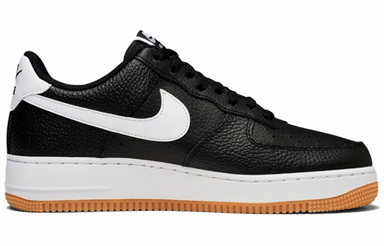 【代購】Nike Air Force 1 Low '07 Black White Gum