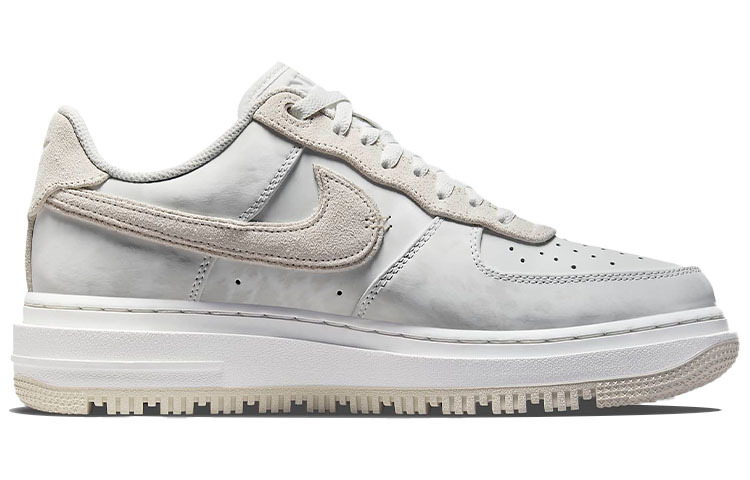 【代購】Nike Air Force 1 Low Luxe Summit White Light Bone
