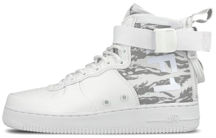 【代購】Nike Sf Air Force 1 Mid 'Winter Camo'