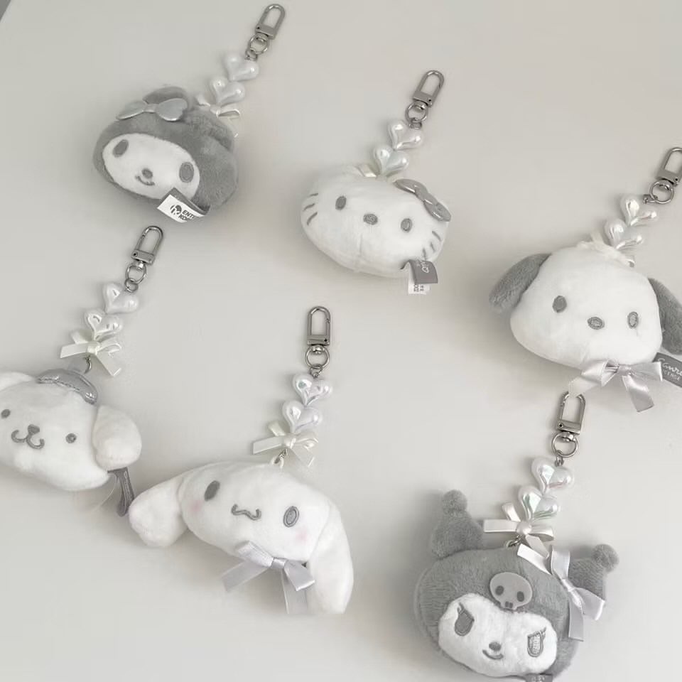 (預訂) 韓版 SANRIO銀色掛飾
