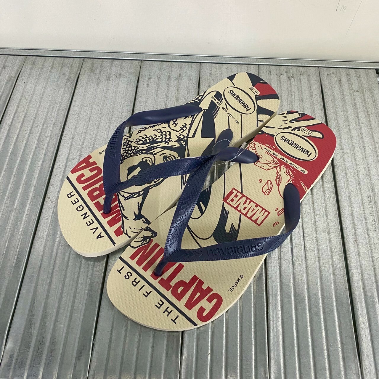 Havaianas 哈瓦仕 拖鞋 男女鞋 漫威 美國隊長 Top Marvel Logomania 4146953-8009U