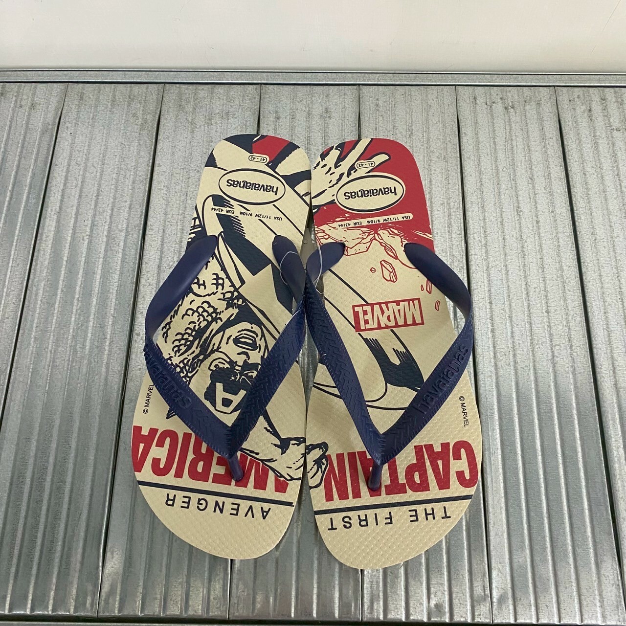 Havaianas 哈瓦仕 拖鞋 男女鞋 漫威 美國隊長 Top Marvel Logomania 4146953-8009U