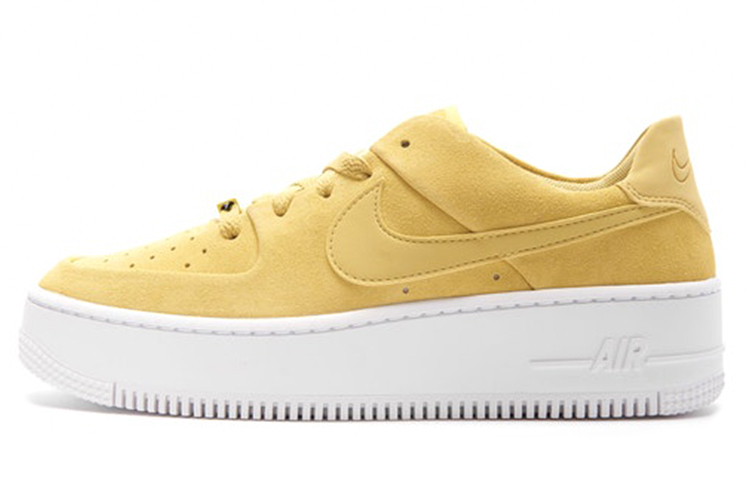 【代購】Nike Air Force 1 Sage Low Celery Women's