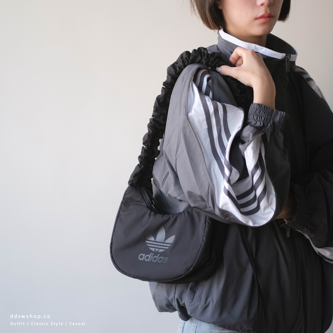 "調貨" Adidas Originals 小包 黑色