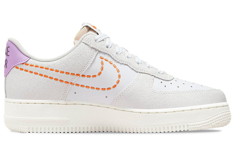【代購】Nike Air Force 1 Low '07 Se Nike 101 Women's