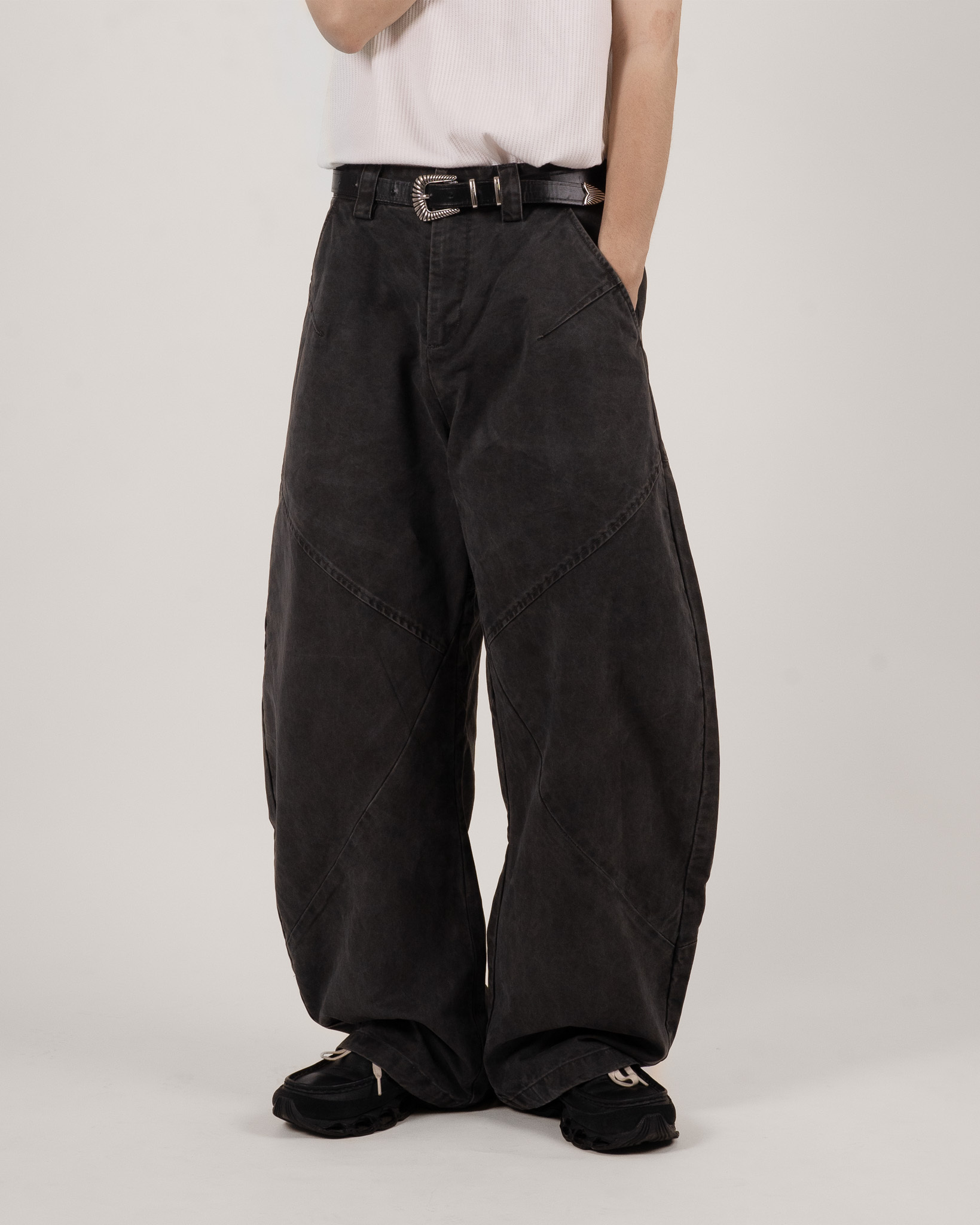 OurPick Scimitar Pants 彎刀牛仔褲 深灰