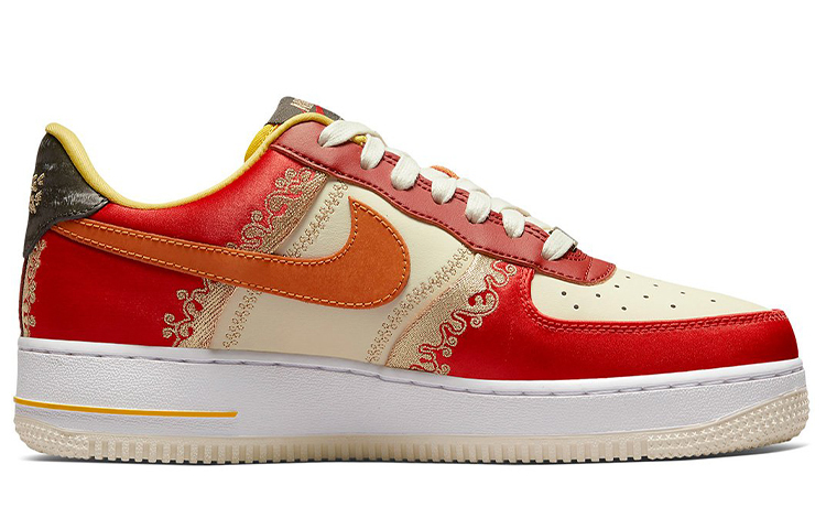【代購】Nike Air Force 1 Low '07 Premium Little Accra Women's
