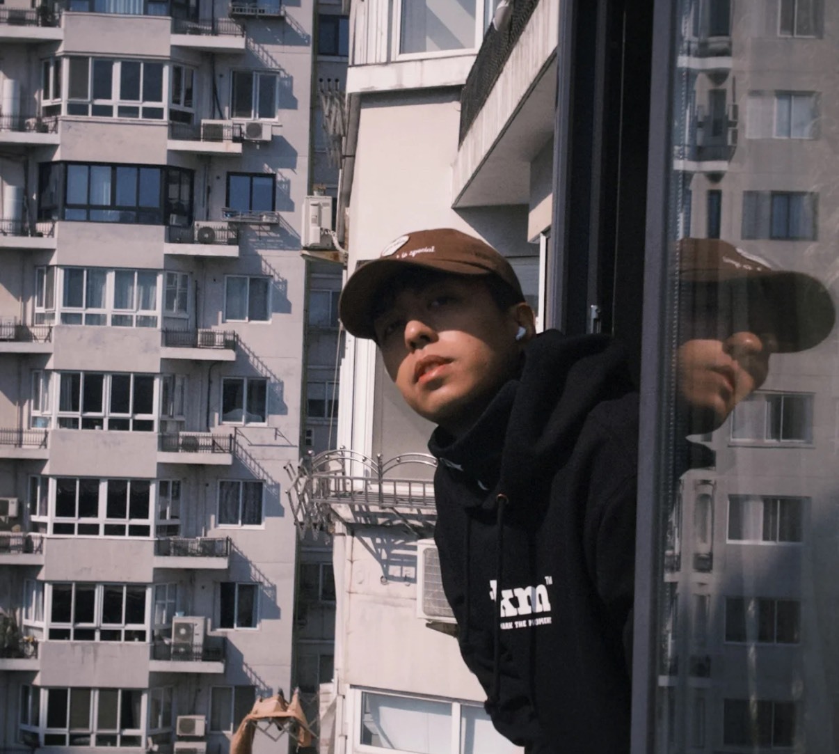 EMIS 愛心棕色棉質鴨舌帽 情侶款