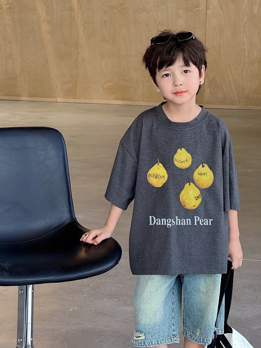 灰色寬鬆水果上衣