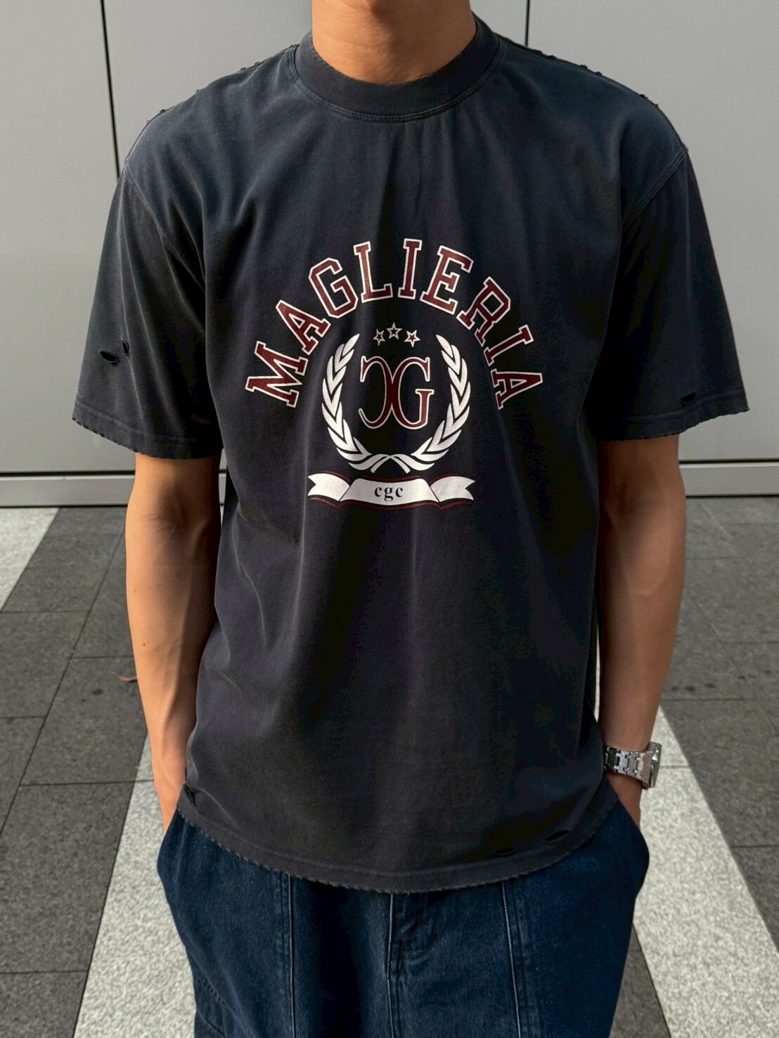 復古徽章破壞短T