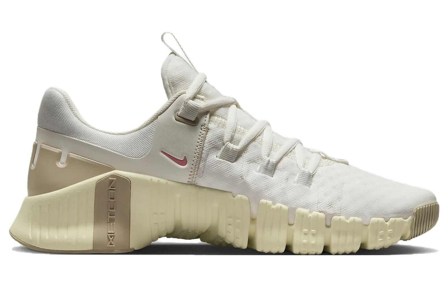 【代購】Nike Free Metcon 5 Sail Sanddrift Women's